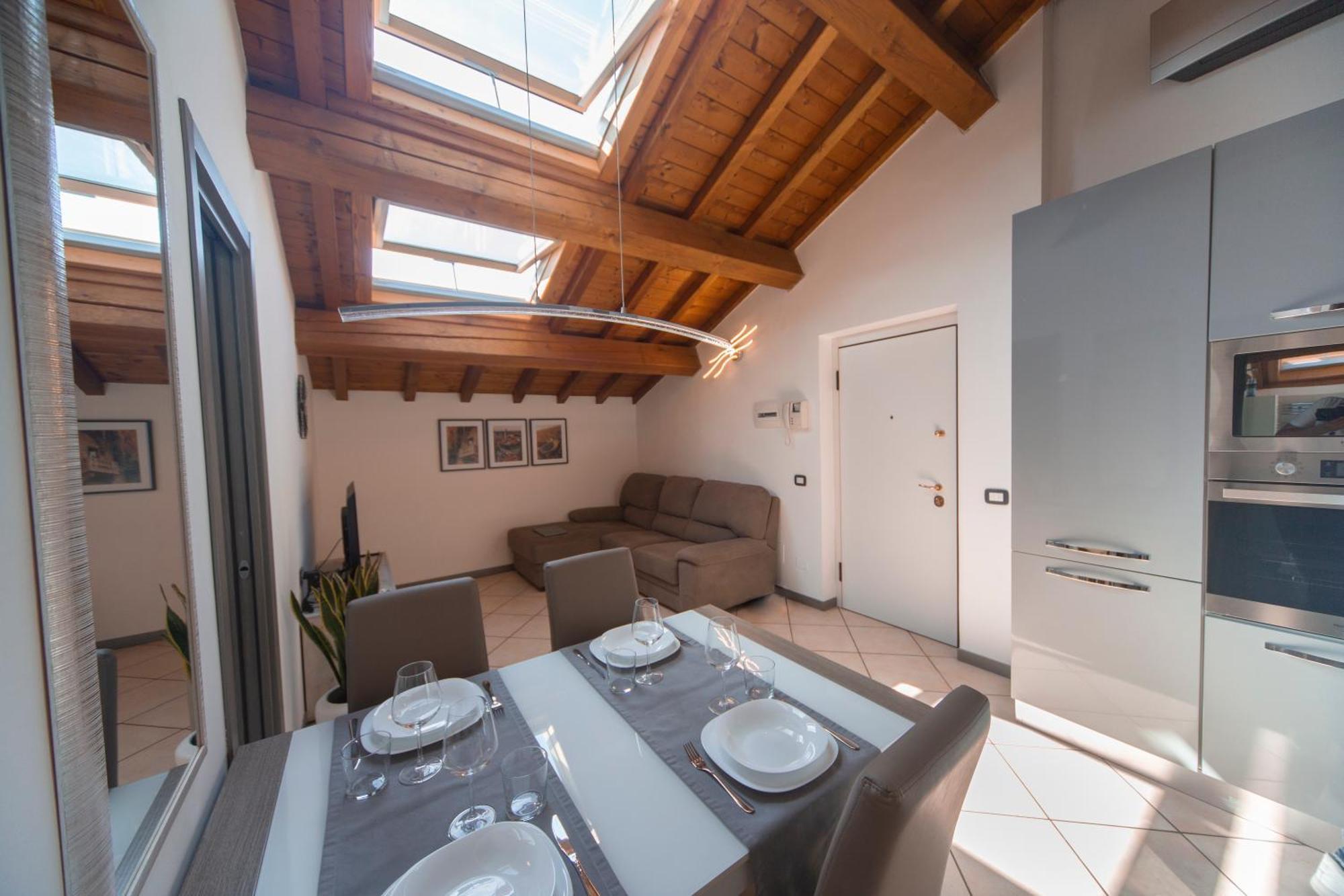 Appartamento Gioia เวโรนา ภายนอก รูปภาพ
