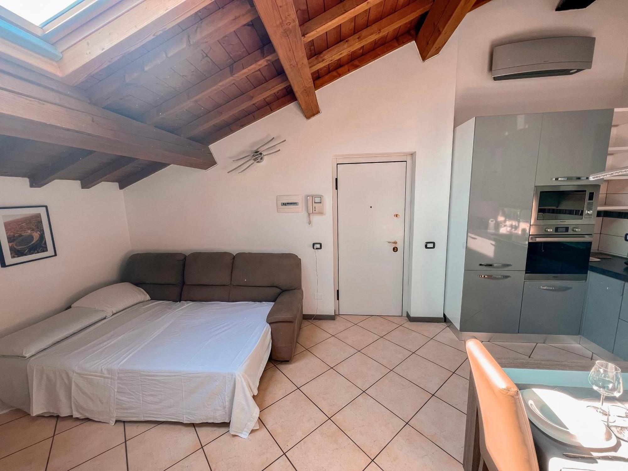 Appartamento Gioia เวโรนา ภายนอก รูปภาพ
